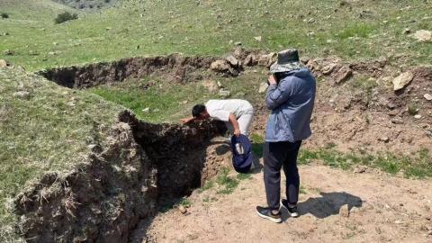 辽金古墓遭盗掘 内蒙古警方辗转7省区摧毁26人盗墓团伙