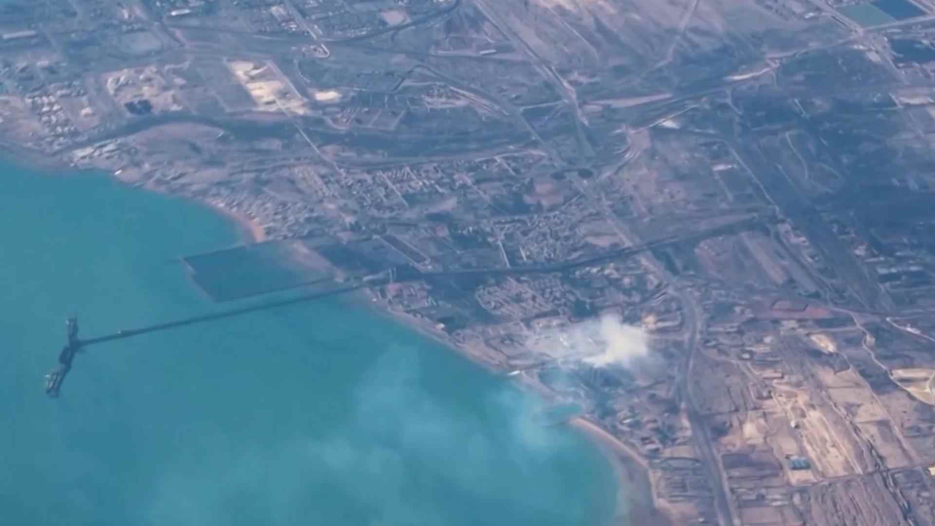 美军实施封锁以来首艘油轮通过霍尔木兹海峡