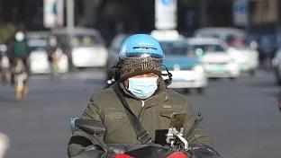 不佩戴头盔成电动车骑行人伤亡加重主因