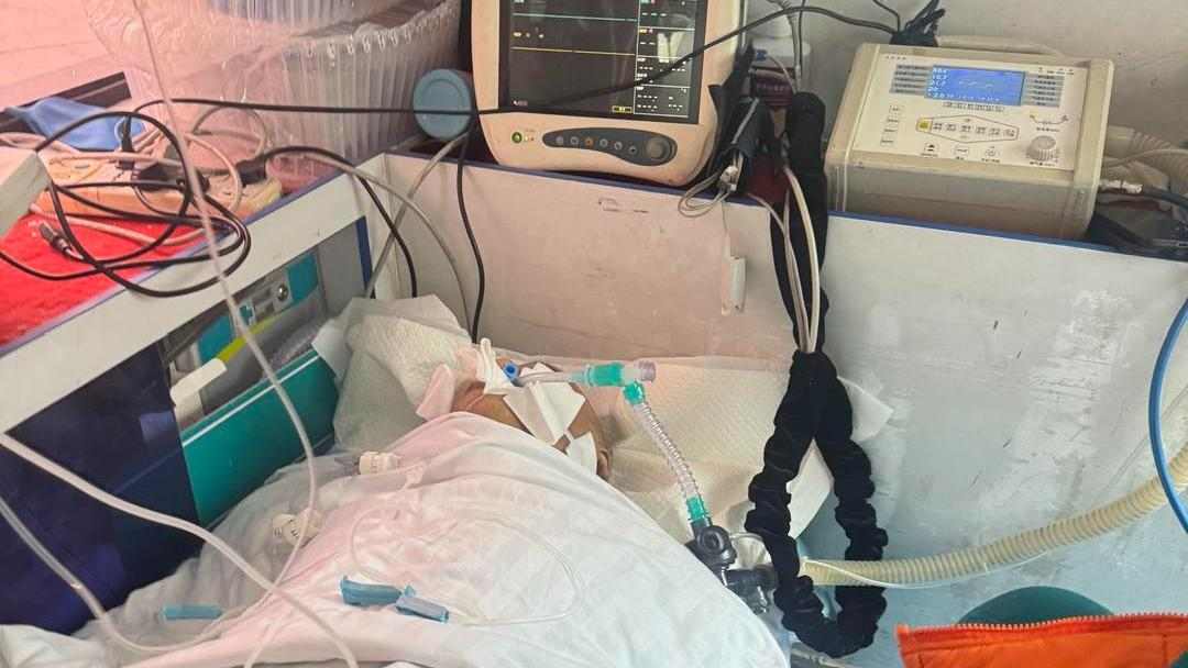 男子抢救7.5小时用百余支止血针 工作人员称用药合理