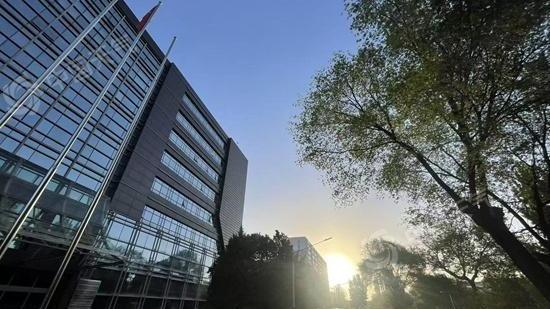 谷雨节气首日北京天气转晴 白天阵风较大可达6级左右