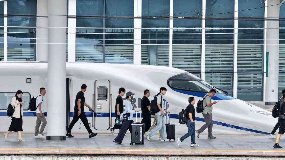 “五一”假期火车票开售 如何候补购票？